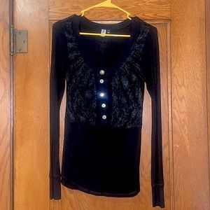 BKW black long sleeve shirt/.blouse